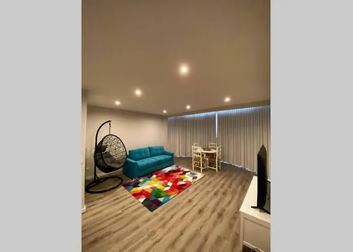 Host - Santuario 3ap5 アパート